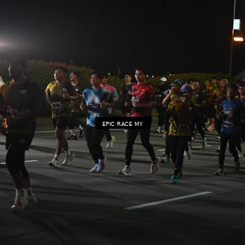 Runner Photo 6129729