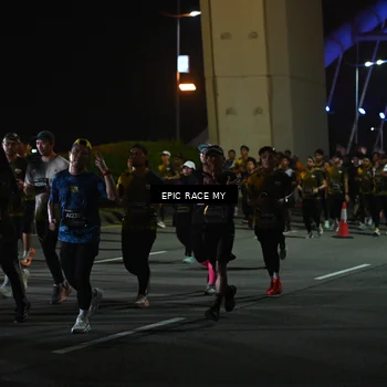 Runner Photo 6129737