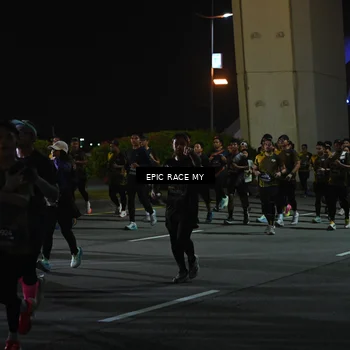 Runner Photo 6129753