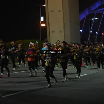 Runner Photo 6129849