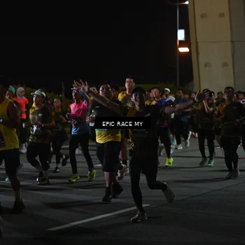 Runner Photo 6129892