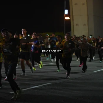 Runner Photo 6129907