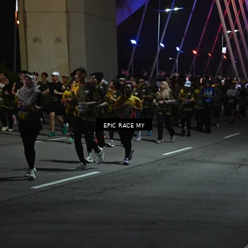 Runner Photo 6130057
