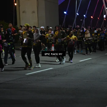 Runner Photo 6130097