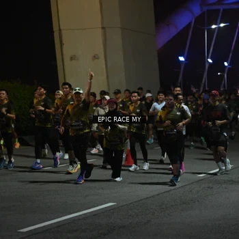 Runner Photo 6130151