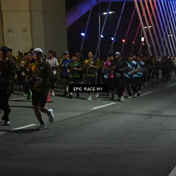 Runner Photo 6130229