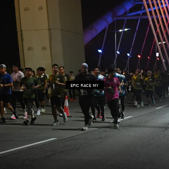 Runner Photo 6130269