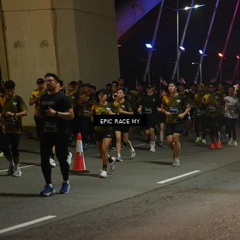 Runner Photo 6130308