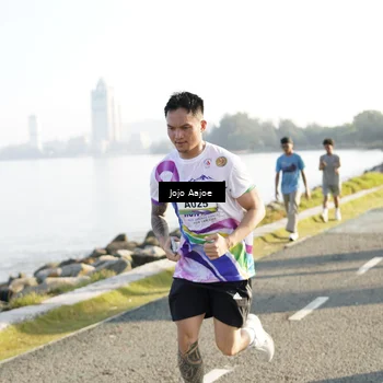 Runner Photo 6130317