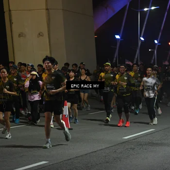 Runner Photo 6130341