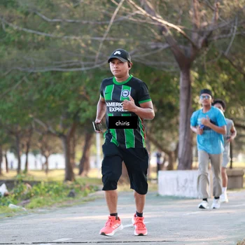Runner Photo 6130348
