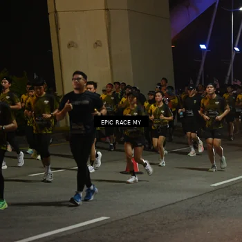 Runner Photo 6130352