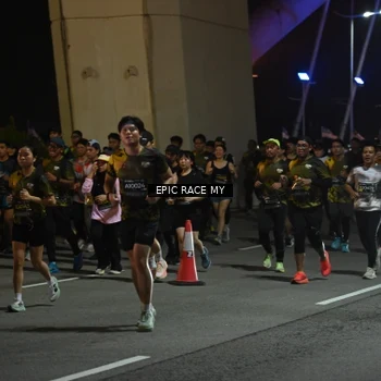 Runner Photo 6130366