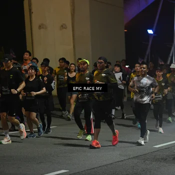 Runner Photo 6130377