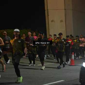 Runner Photo 6130411