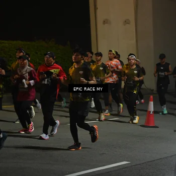 Runner Photo 6130432