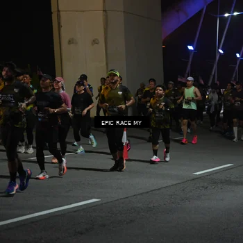 Runner Photo 6130517