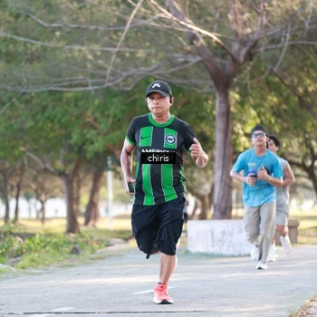 Runner Photo 6130525