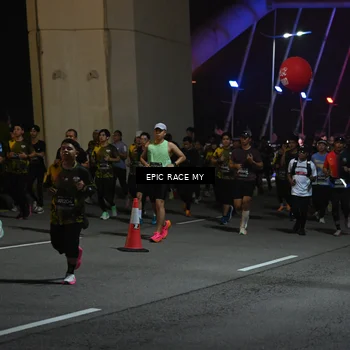 Runner Photo 6130533