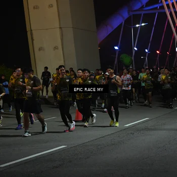 Runner Photo 6130637