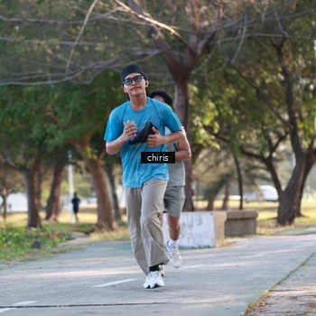 Runner Photo 6130694