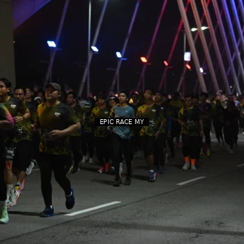 Runner Photo 6130698