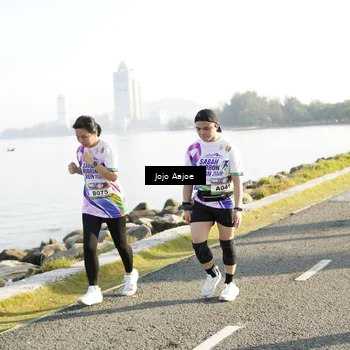 Runner Photo 6130712