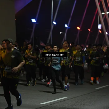Runner Photo 6130734