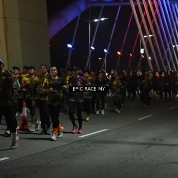 Runner Photo 6130767