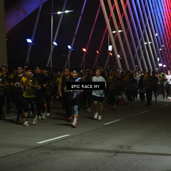 Runner Photo 6130849
