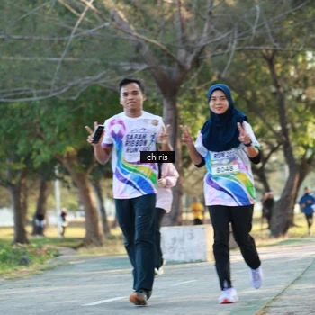 Runner Photo 6130873