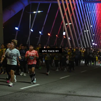 Runner Photo 6130876