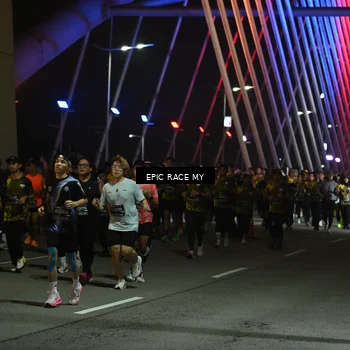 Runner Photo 6130883