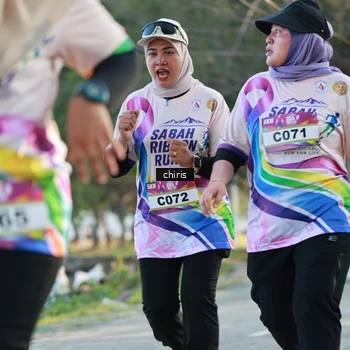 Runner Photo 6130914