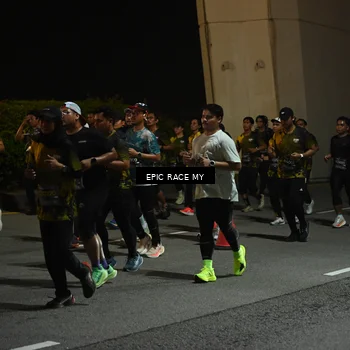 Runner Photo 6130953