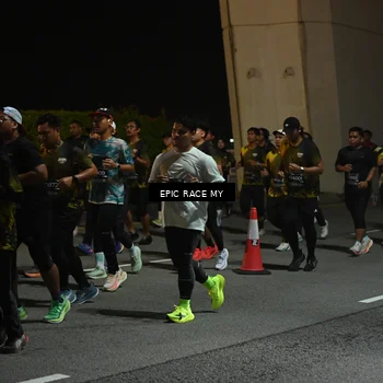 Runner Photo 6130960