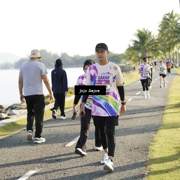 Runner Photo 6130995