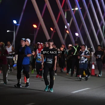 Runner Photo 6131082