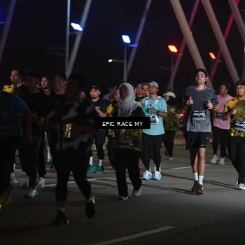Runner Photo 6131099