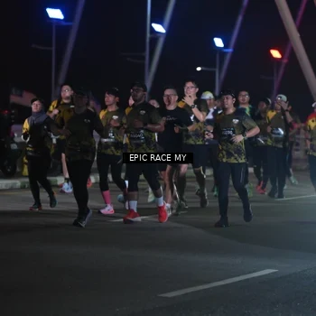 Runner Photo 6131144