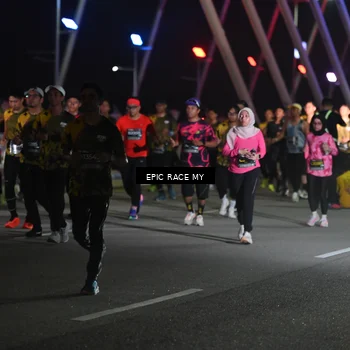 Runner Photo 6131154