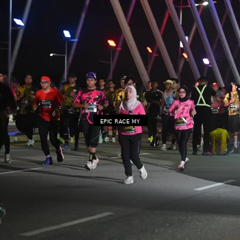 Runner Photo 6131157
