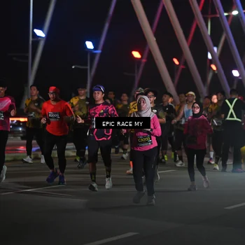 Runner Photo 6131165