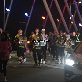Runner Photo 6131195