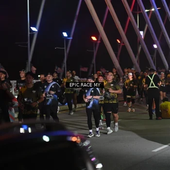 Runner Photo 6131214