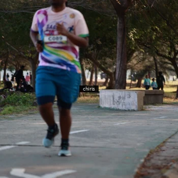 Runner Photo 6131240
