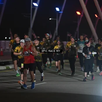 Runner Photo 6131260