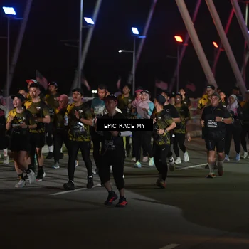 Runner Photo 6131273