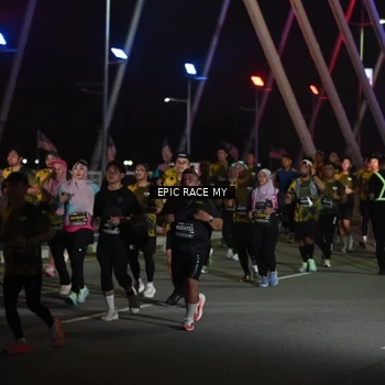 Runner Photo 6131286