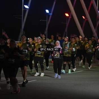 Runner Photo 6131299
